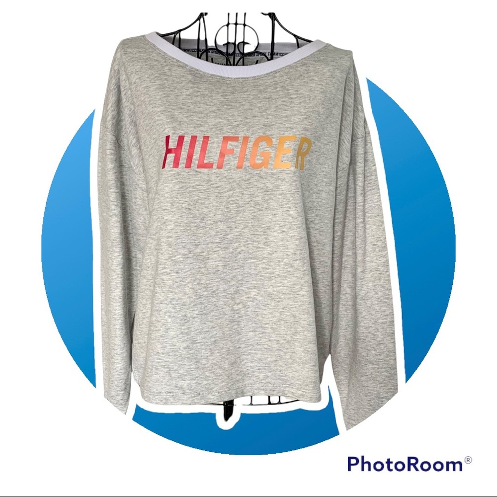 NWT Tommy Hilfiger Sport Open Neck Pullover Sweatshirt w/ Ombre Front Logo Sz M